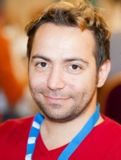 Dr. Amir Molzam